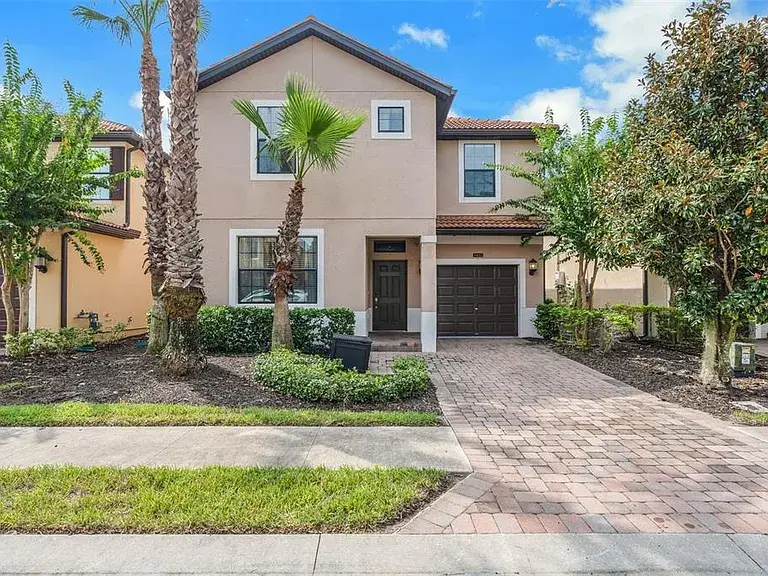 $668,000 6 beds 5 baths 3,404 sqft 5432 Solterra Cir, Davenport, FL 33837